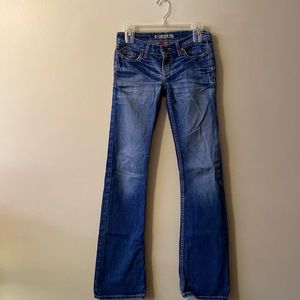 BKE Women’s Jeans Size 26 x 33 1/2 Medium Wash